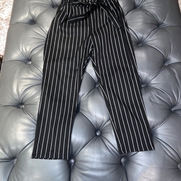 Black pants with white strips - Picture 4 of 4